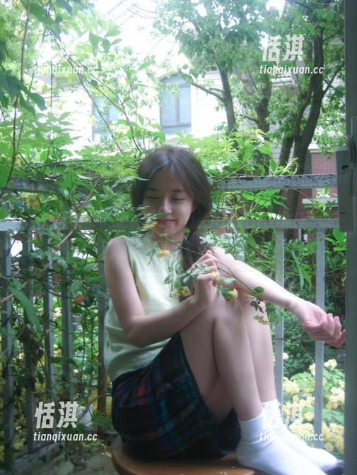 Kang Inkyung 空中魅力无限:Kang Inkyung的空姐风格图册全景展示